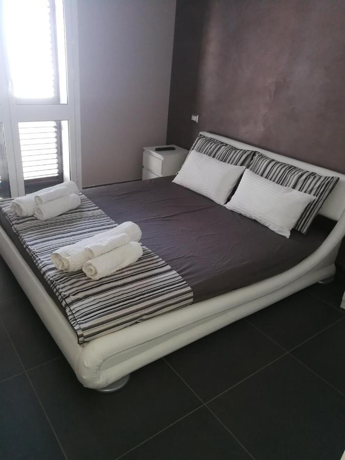 Maison Ane Marie Avola Dış mekan fotoğraf