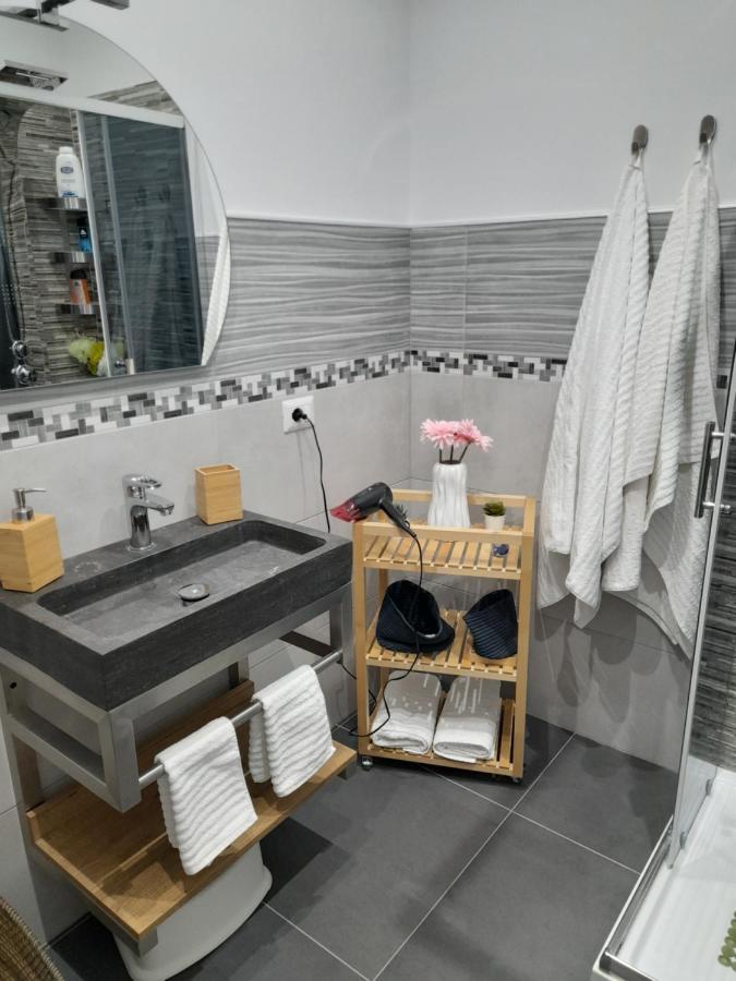 Maison Ane Marie Avola Dış mekan fotoğraf